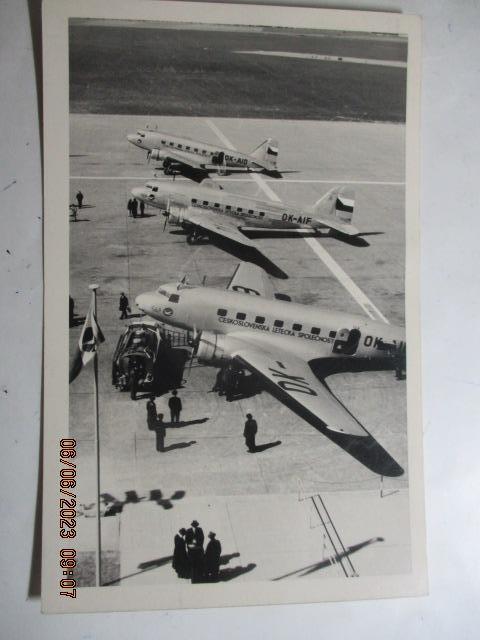 praha-6-ruzyne-statni-letiste-letadlo-lide-162064887