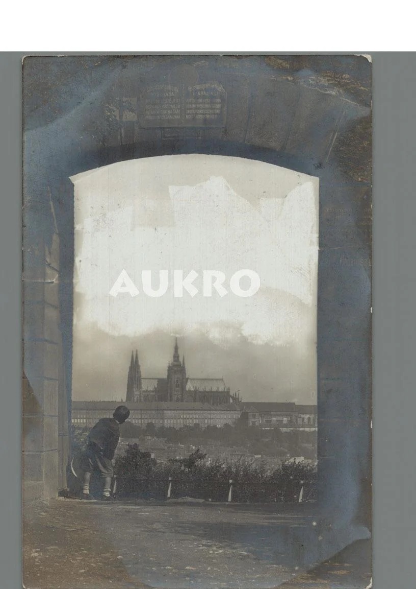 praha-foto-d-hodin-smichov-190422247s