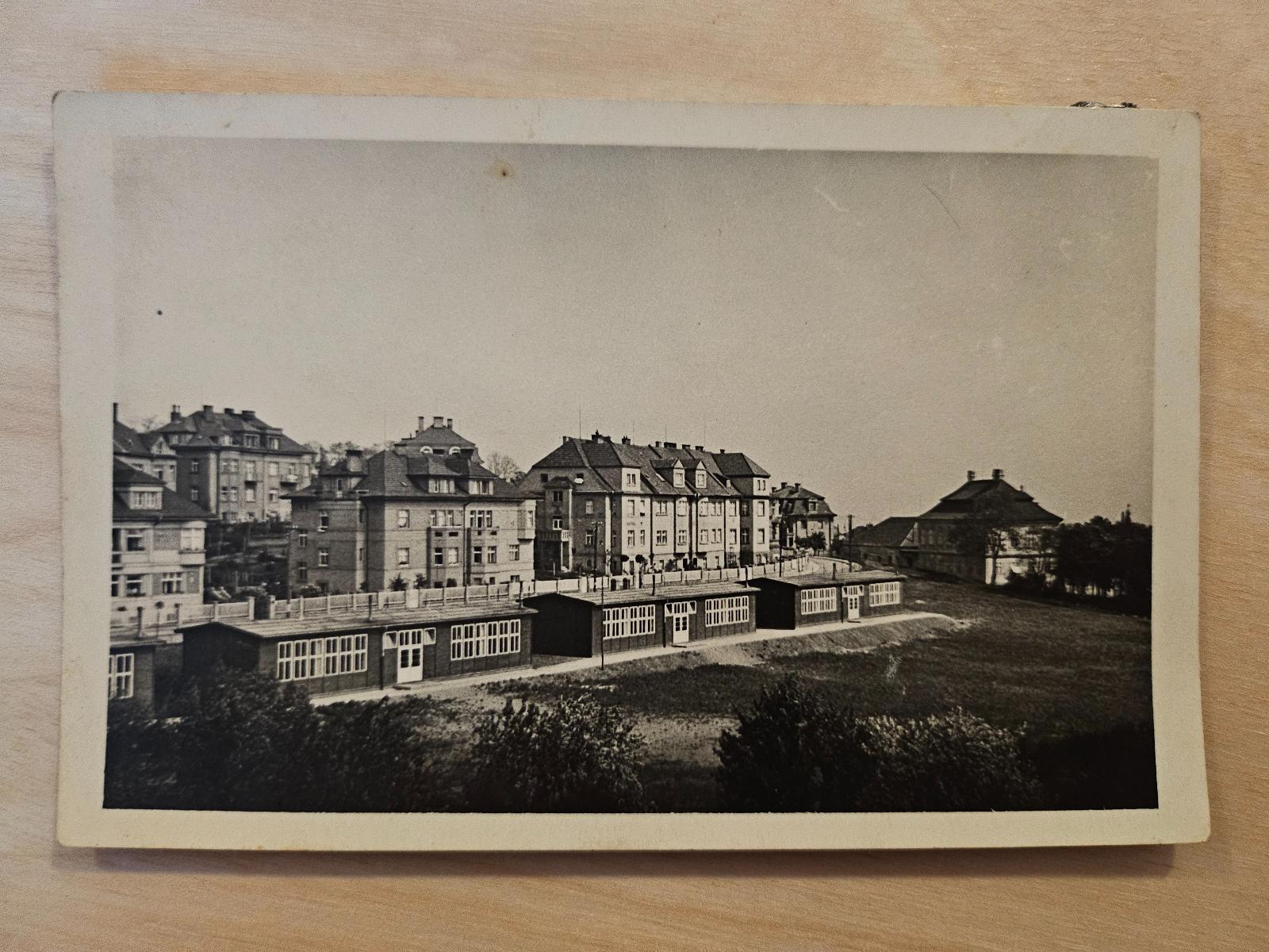 fotopohlednice-praha-dejvice-hanspaulka-pred-zs-220363467